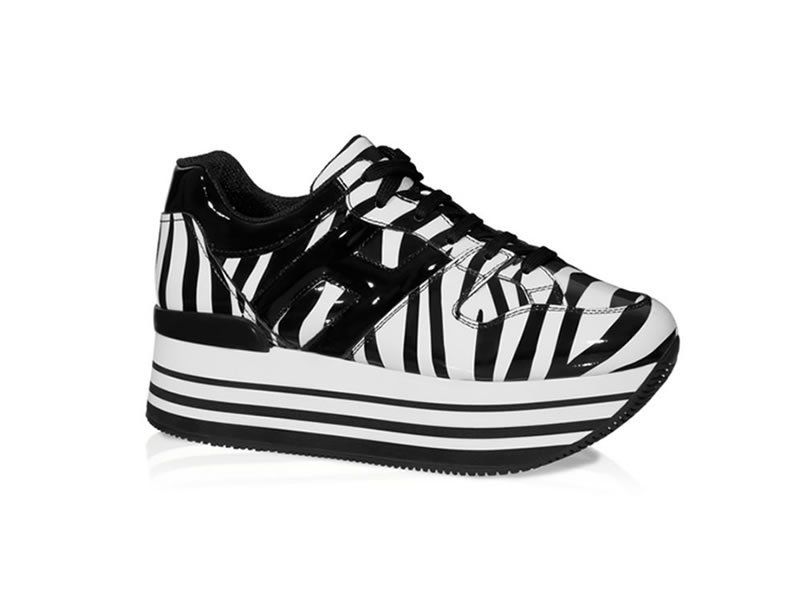 Footwear, Shoe, Product, White, Sneakers, Athletic shoe, Style, Line, Carmine, Logo, 