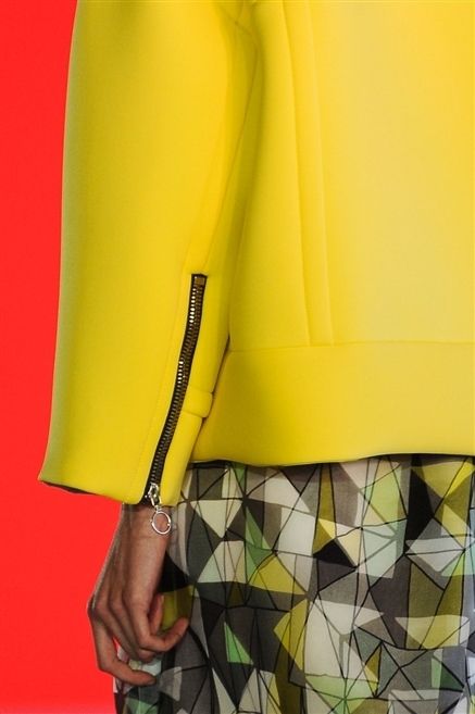 Yellow, Textile, Fashion, Bag, Pattern, Nail, Bracelet, Shoulder bag, Fashion design, Day dress, 