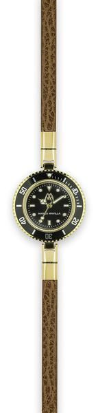 Product, Metal, Symbol, Brass, Watch, Circle, Bronze, Silver, Analog watch, Clock, 
