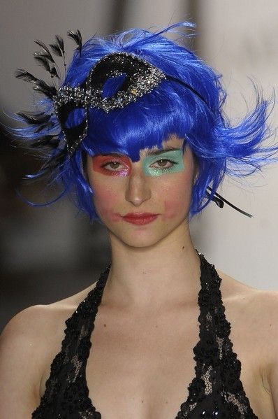 Blue, Lip, Hairstyle, Style, Electric blue, Headgear, Costume accessory, Headpiece, Fashion, Cobalt blue, 