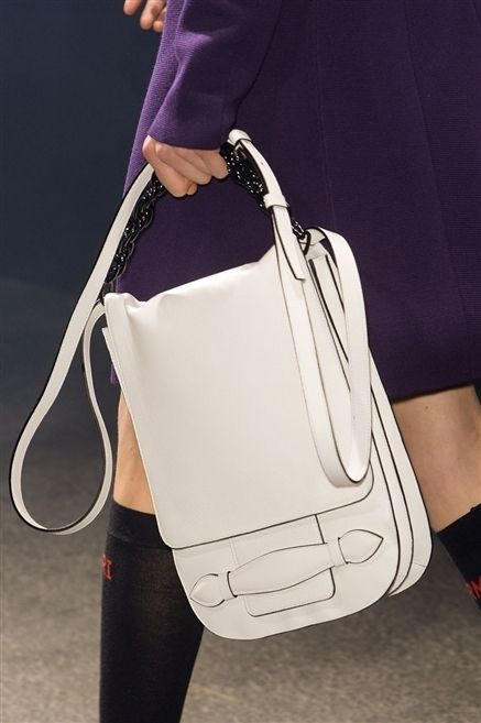 Bag, Style, Fashion accessory, Shoulder bag, Fashion, Hobo bag, Strap, Pocket, Silver, Fashion design, 