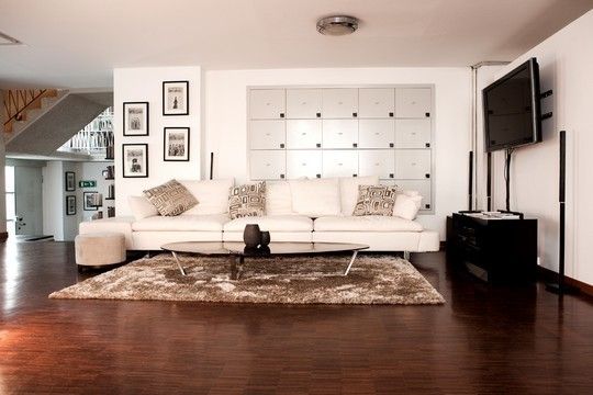 Floor, Room, Interior design, Wood, Flooring, Living room, Home, Property, Wall, White, 