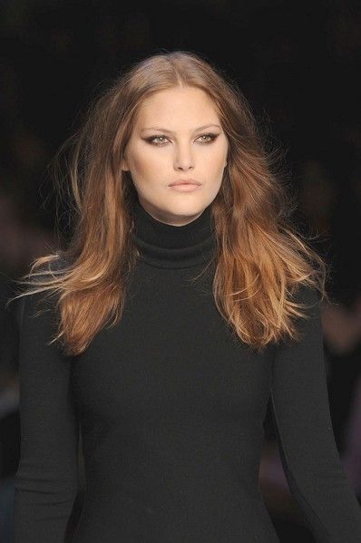 Lip, Mouth, Hairstyle, Shoulder, Eyebrow, Fashion model, Style, Fashion show, Long hair, Beauty, 