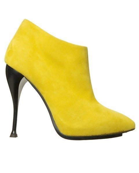 Footwear, Yellow, High heels, Tan, Boot, Beige, Basic pump, Leather, Synthetic rubber, Sandal, 