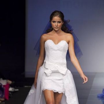 Clothing, Hairstyle, Shoulder, Fashion show, Dress, Textile, Joint, Formal wear, Gown, Bridal clothing, 