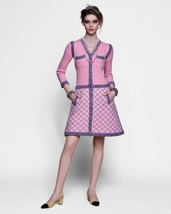 Collar, Sleeve, Shoulder, Dress, Textile, Joint, Standing, Pattern, Style, Pink, 