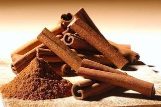 Brown, Ingredient, Spice, Tan, Cinnamon, Seasoning, Beige, Natural material, Chinese cinnamon, Cinnamon stick, 