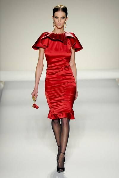 Human leg, Dress, Shoulder, Joint, Red, One-piece garment, Style, High heels, Fashion model, Waist, 