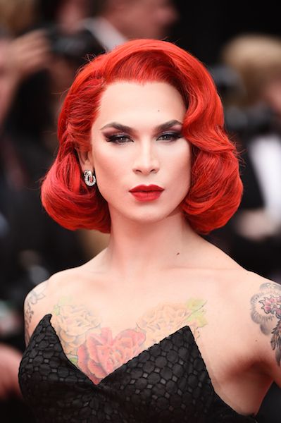 Lip, Mouth, Hairstyle, Eyebrow, Eyelash, Red, Style, Strapless dress, Red hair, Beauty, 