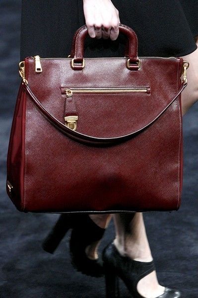 Brown, Bag, Textile, Style, Leather, Luggage and bags, Tan, Fashion, Shoulder bag, Maroon, 