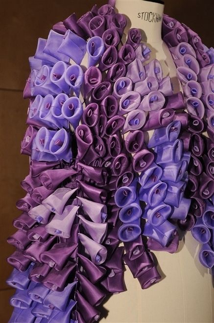 Purple, Lavender, Violet, Electric blue, Cobalt blue, Natural material, Craft, Creative arts, Cut flowers, Plastic arts, 