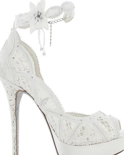 White, Sandal, Foot, Beige, Bridal shoe, High heels, Basic pump, Silver, Embellishment, Dancing shoe, 
