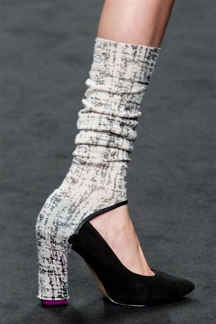 Human leg, Joint, Fashion, Black, High heels, Close-up, Foot, Sandal, Fashion design, Ankle, 