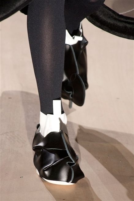 Joint, Human leg, Style, Black, High heels, Leather, Costume accessory, Tights, Calf, Basic pump, 
