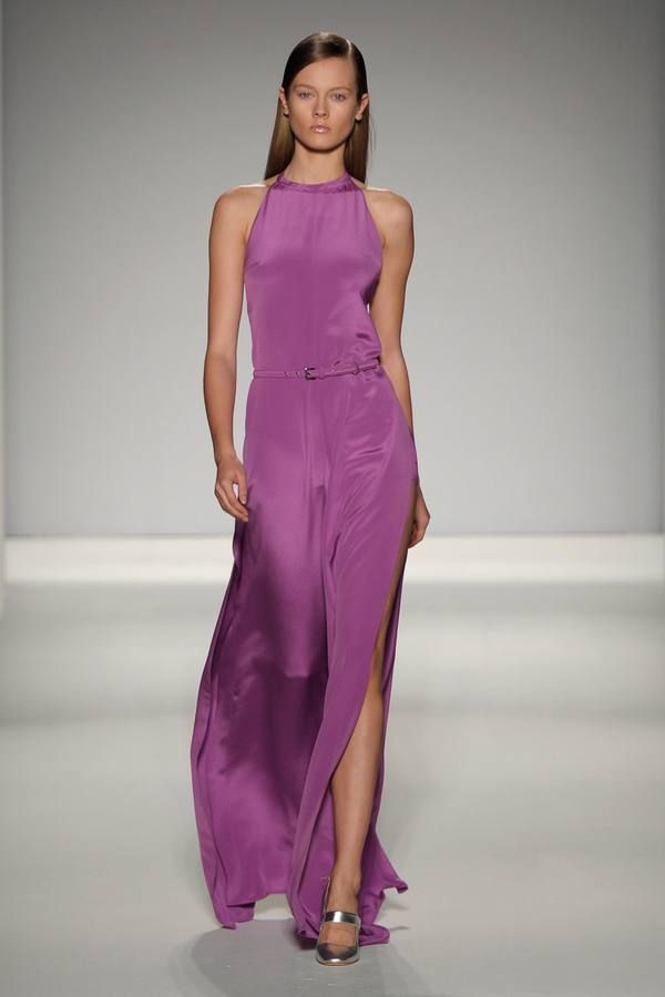 Shoulder, Dress, Joint, Purple, One-piece garment, Style, Magenta, Formal wear, Fashion show, Waist, 