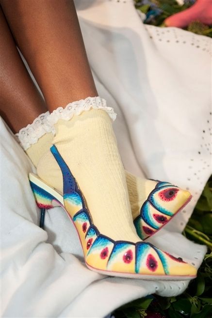 Joint, Human leg, Fashion, Sock, Foot, High heels, Ankle, Fashion design, Basic pump, Bridal shoe, 
