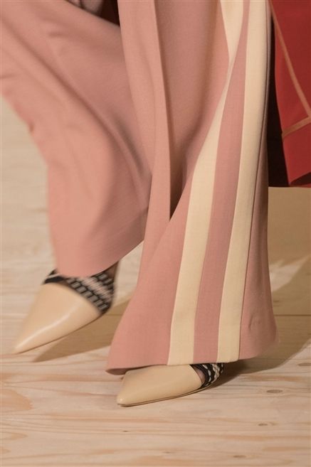 Pink, Peach, Fashion, Tan, Foot, Beige, Sandal, Dancing shoe, Court shoe, Fashion design, 