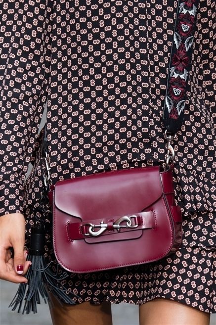 Brown, Bag, Textile, Pattern, Style, Fashion accessory, Fashion, Luggage and bags, Leather, Maroon, 