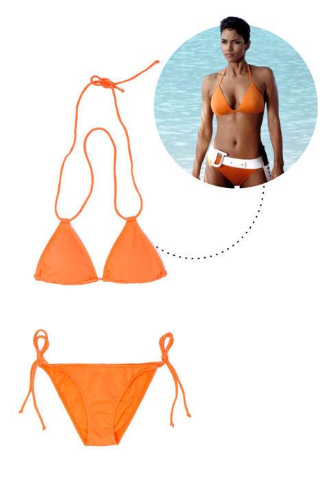 11. 2002 Halle Berry in La morte può attendere con micro bikini arancio. 