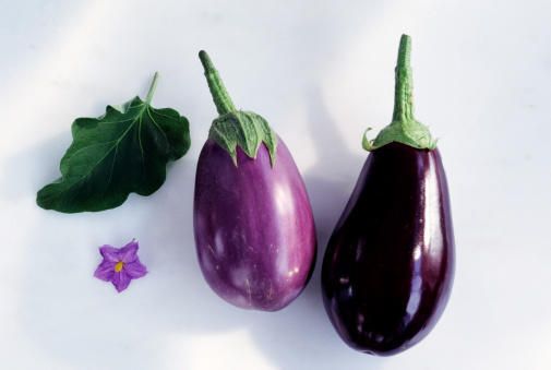 Whole food, Natural foods, Vegetable, Food, Ingredient, Purple, Eggplant, Violet, Local food, Produce, 
