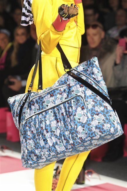 Yellow, Bag, Fashion, Luggage and bags, Shoulder bag, Street fashion, Fashion design, Flag, Costume design, Pattern, 