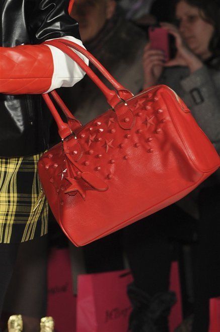 Bag, Red, Plaid, Pattern, Tartan, Carmine, Luggage and bags, Fashion, Shoulder bag, Street fashion, 