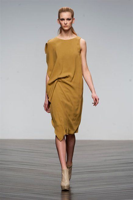 Clothing, Brown, Human leg, Human body, Shoulder, Dress, Joint, One-piece garment, Style, Cocktail dress, 