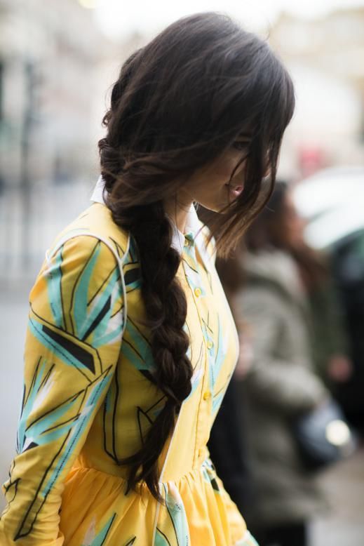 Hairstyle, Yellow, Shoulder, Style, Street fashion, Black hair, Long hair, Day dress, Back, Hair coloring, 