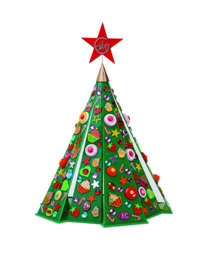 Green, Christmas decoration, Christmas tree, Christmas ornament, Pattern, Holiday ornament, Carmine, Christmas eve, Christmas, Holiday, 