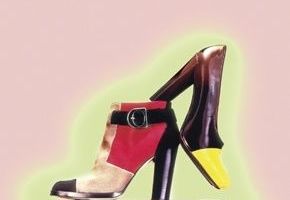High heels, Joint, Sandal, Basic pump, Artwork, Foot, Court shoe, Bridal shoe, Dancing shoe, Paint, 