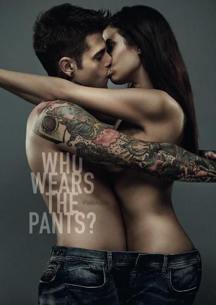 Skin, Denim, Shoulder, Joint, Jeans, Mammal, Tattoo, Elbow, Muscle, Interaction, 