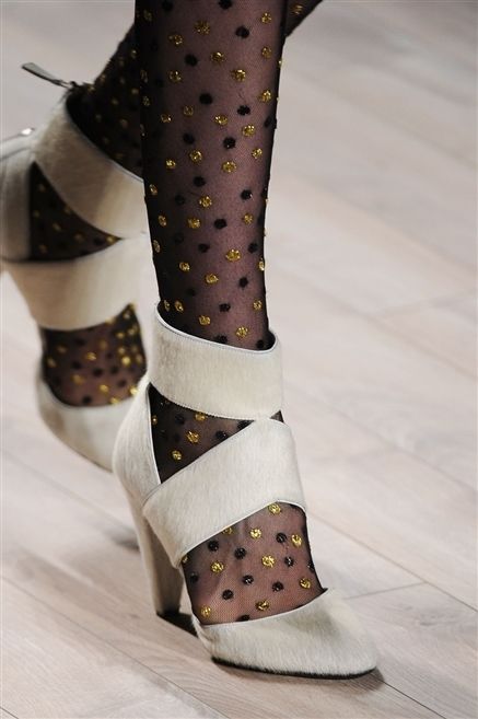 Pattern, Fashion, Beige, Knee-high boot, Costume accessory, Tights, Fashion design, Ankle, Pattern, Sandal, 
