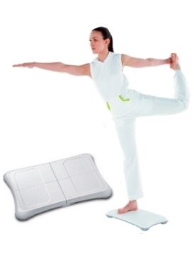 Shoulder, Elbow, Standing, Joint, White, Knee, Comfort, Active pants, Muscle, Physical fitness, 