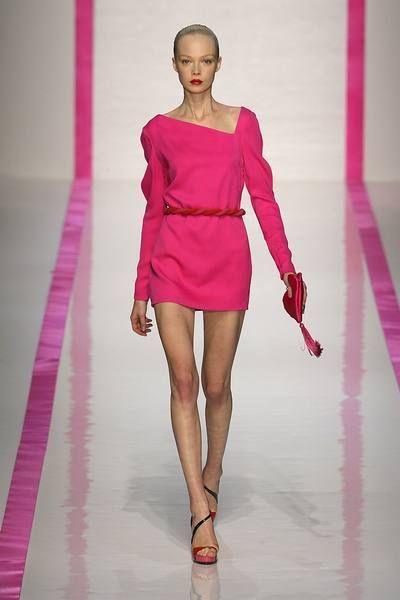 Human leg, Fashion show, Shoulder, Joint, Dress, Magenta, Pink, Red, One-piece garment, Style, 