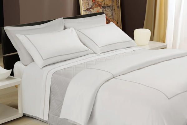 Bed, Interior design, Room, Bedding, Property, Textile, Bed sheet, Bedroom, Furniture, Linens, 