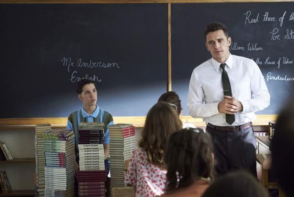 Dress shirt, Education, Presentation, Class, Shelf, Teacher, Blackboard, Bookcase, Job, Classroom, 