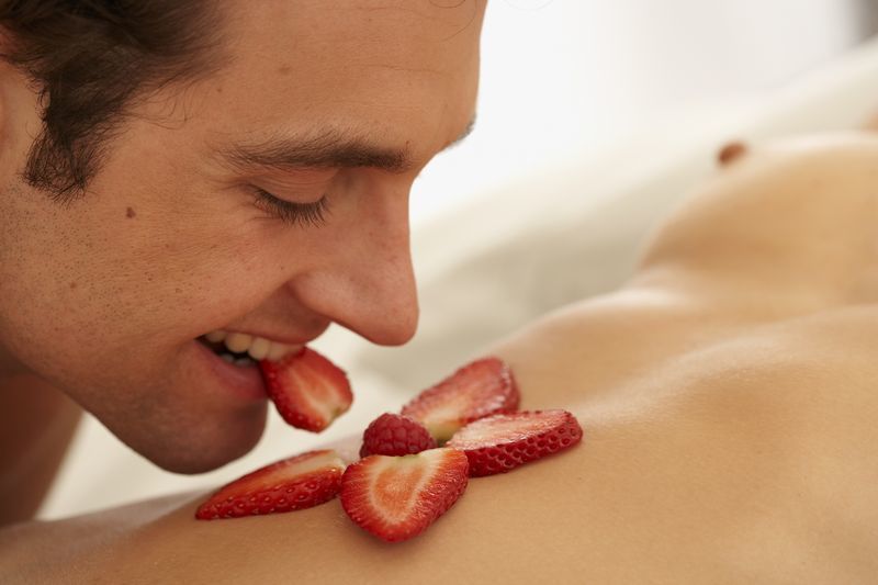 Lip, Skin, Fluid, Fruit, Strawberry, Jaw, Strawberries, Sweetness, Organ, Muscle, 