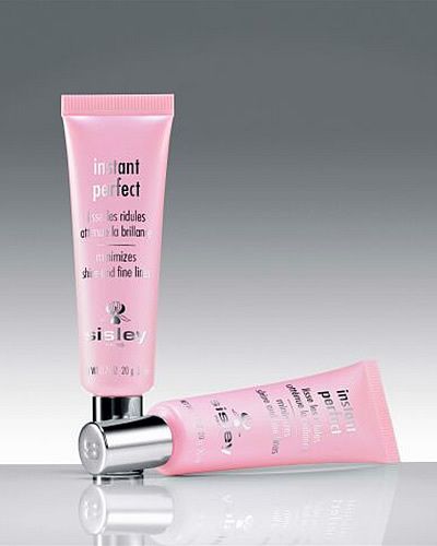 Text, Magenta, Pink, Tints and shades, Beauty, Lipstick, Peach, Cylinder, Material property, Cosmetics, 