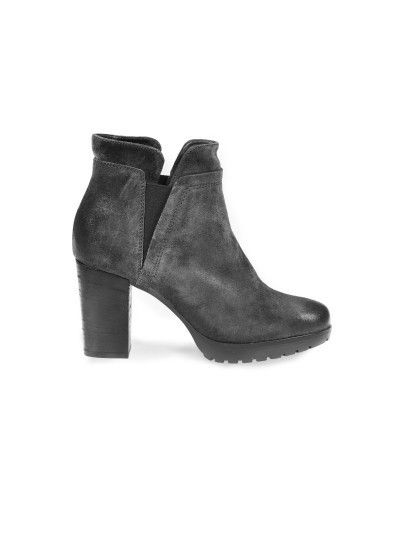 Black, Grey, Leather, Boot, Synthetic rubber, Fashion design, Foot, 