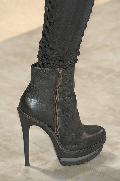Fashion, Black, High heels, Grey, Boot, Beige, Leather, Fashion design, Foot, Synthetic rubber, 