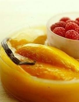 Food, Yellow, Fruit, Produce, Ingredient, Orange, Natural foods, Seedless fruit, Amber, Frutti di bosco, 