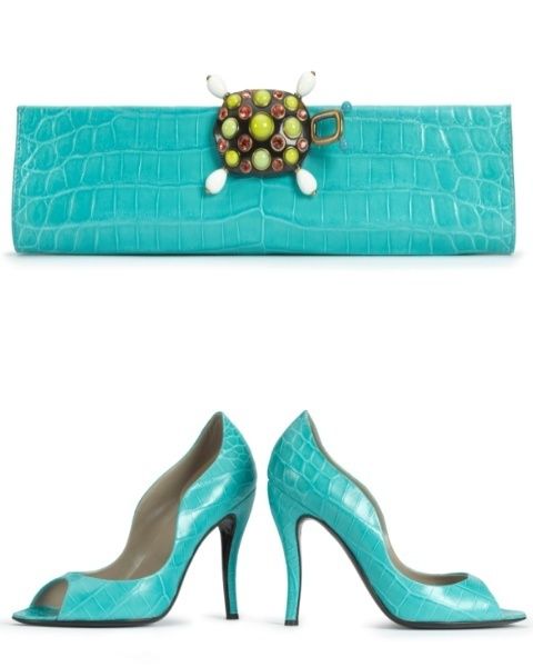 Green, Teal, Turquoise, Aqua, Jewellery, Basic pump, Body jewelry, Court shoe, Natural material, Synthetic rubber, 