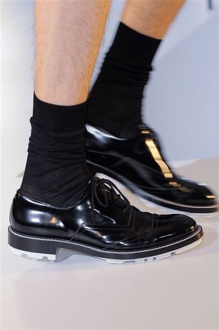 Footwear, Human leg, White, Style, Fashion, Black, Grey, Leather, Fashion design, Walking shoe, 