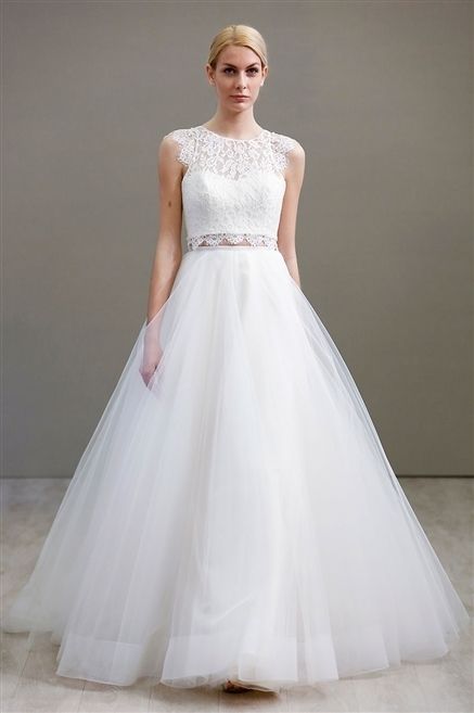 Clothing, Sleeve, Shoulder, Textile, Dress, Photograph, Joint, Bridal clothing, White, Wedding dress, 