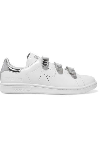 Product, White, Grey, Beige, Silver, Walking shoe, Brand, Synthetic rubber, Balance, Plimsoll shoe, 