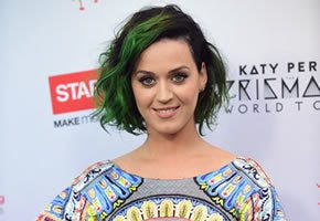 Katy Perry: regina delle classifiche di vendita digitale