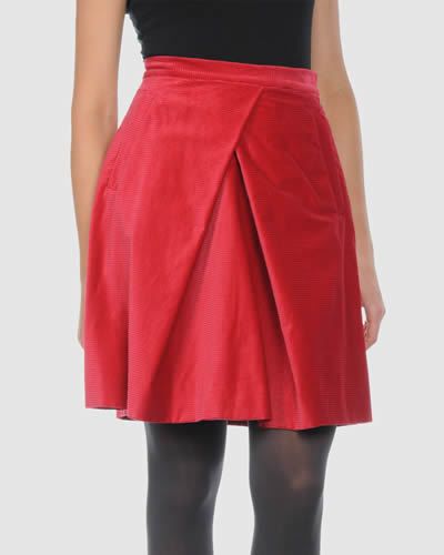 Clothing, Sleeve, Shoulder, Textile, Standing, Red, Joint, Style, Waist, Fashion, 