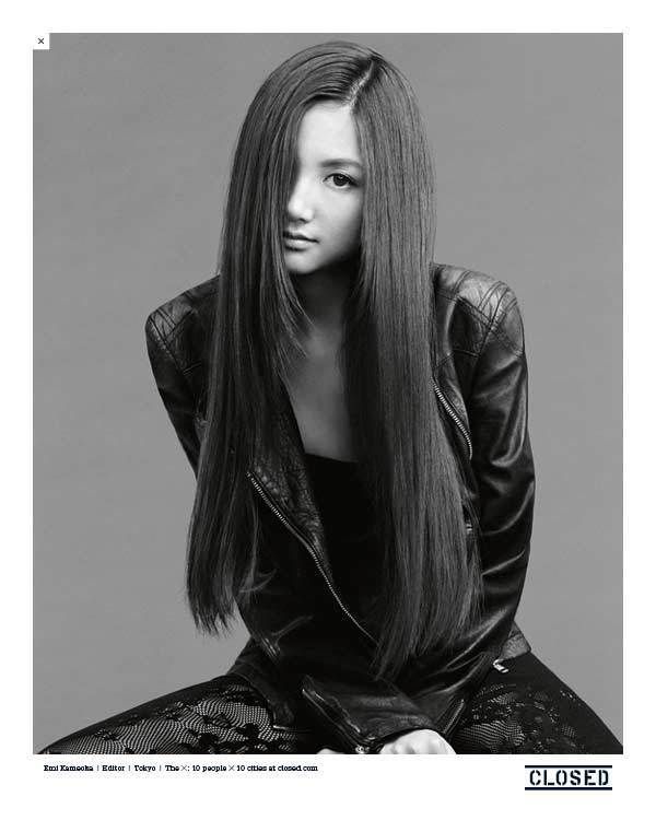 Hairstyle, Style, Beauty, Fashion model, Monochrome photography, Youth, Model, Black-and-white, Long hair, Monochrome, 