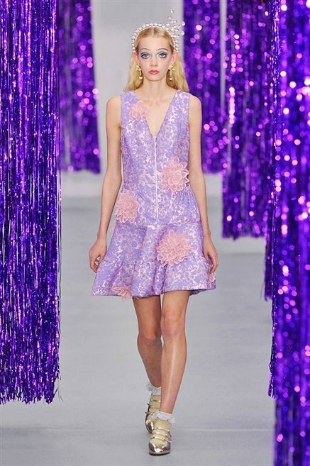 Dress, Purple, Lavender, Violet, Style, Magenta, Electric blue, One-piece garment, Fashion, Waist, 