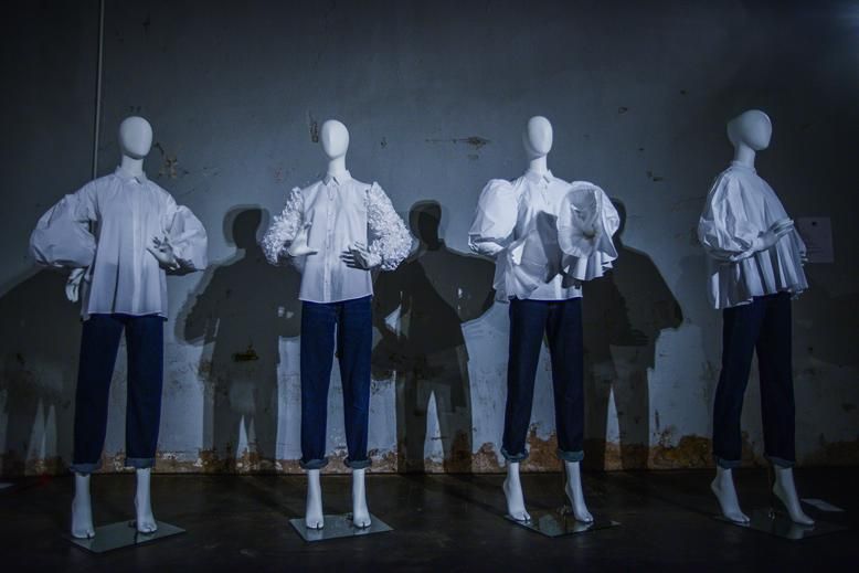 Social group, Standing, Crew, Collaboration, Mannequin, 